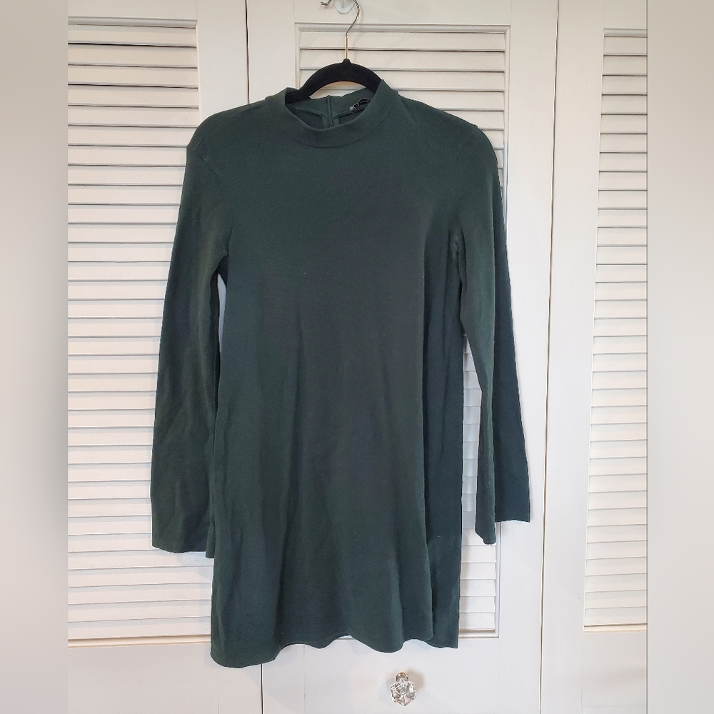 Green Zara dress size medium